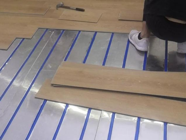 地暖上石晶地板材料